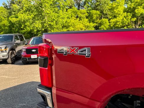 Certified 2024 Ford F350 Lariat w/ Chrome Package AWD/4WD image 20