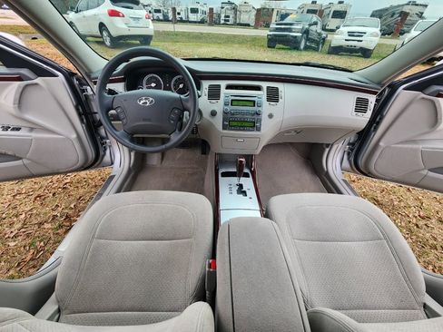 Used 2007 Hyundai Azera SE image 14