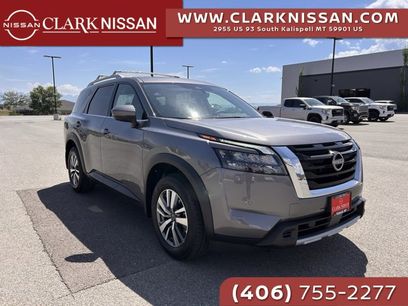 New 2025 Nissan Pathfinder SL