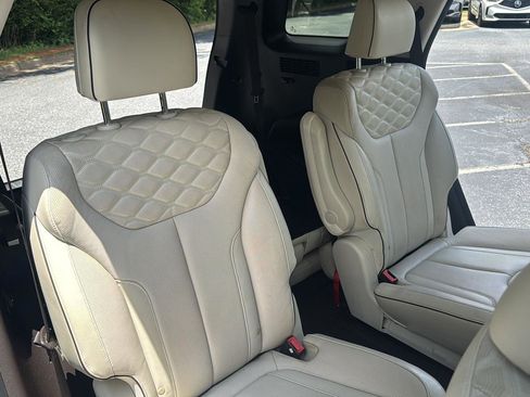 Used 2020 Hyundai Palisade Limited FWD image 24