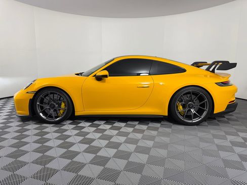 Used 2022 Porsche 911 GT3 image 2
