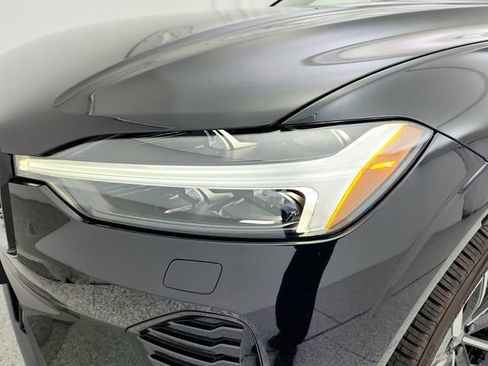 New 2026 Volvo XC60 B5 Ultra w/ Protection Package Premier image 26