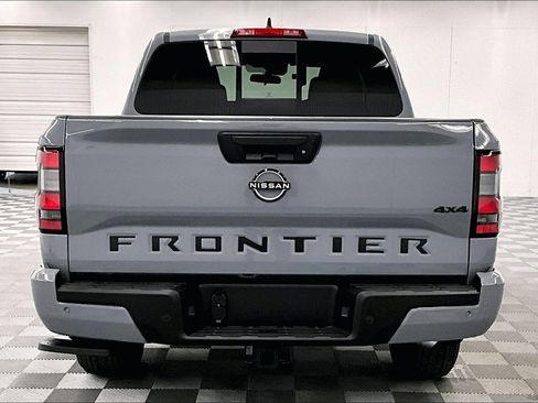 New 2026 Nissan Frontier SV w/ Tow Package AWD/4WD image 5