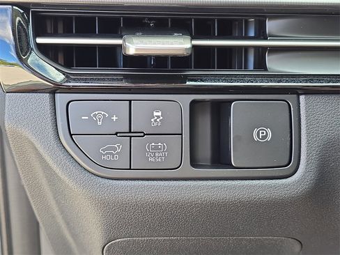 New 2026 Kia Sportage EX image 28