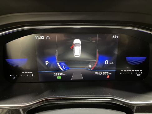 Used 2024 Volkswagen Jetta SE w/ Panoramic Sunroof Package image 20