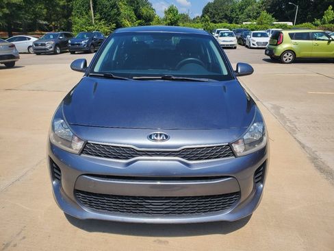 Used 2019 Kia Rio S FWD image 2