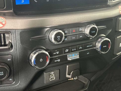 Used 2025 Ford F150 XLT w/ Equipment Group 301A Standard image 32