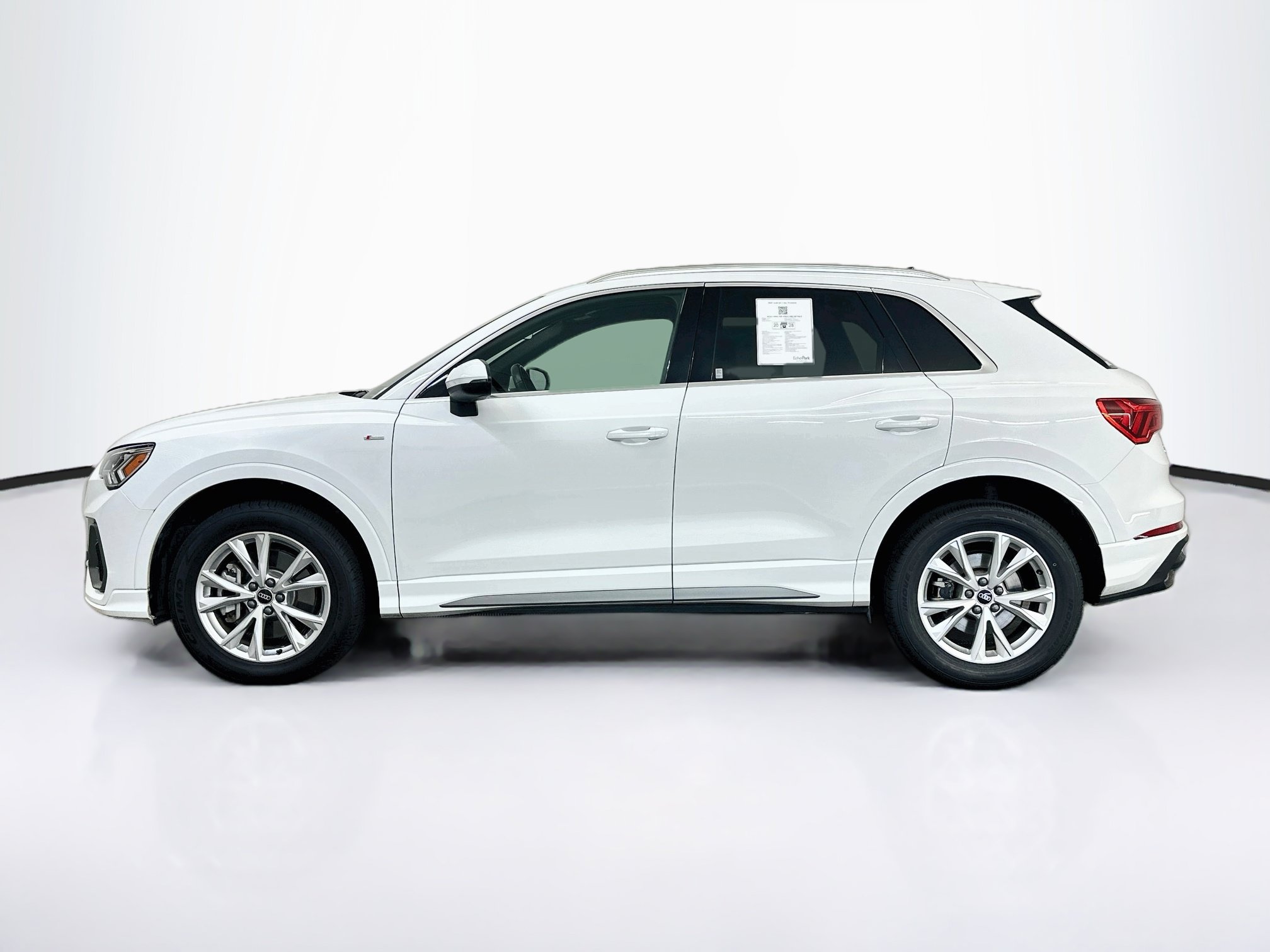 Used 2025 Audi Q3 2.0T Premium AWD/4WD image 4
