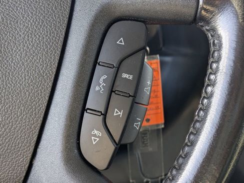 Used 2022 Chevrolet Express 2500 w/ Driver Convenience Package image 27