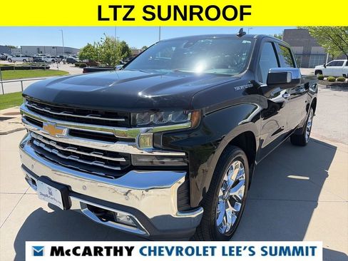 Used 2019 Chevrolet Silverado 1500 LTZ w/ LTZ Premium Package RWD image 4