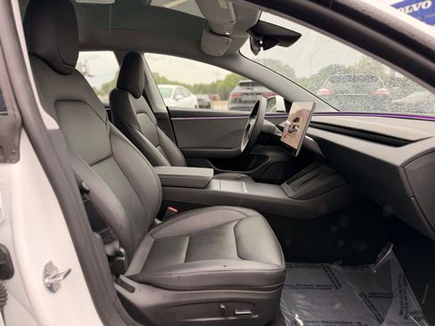Used 2025 Tesla Model 3 Long Range RWD image 33