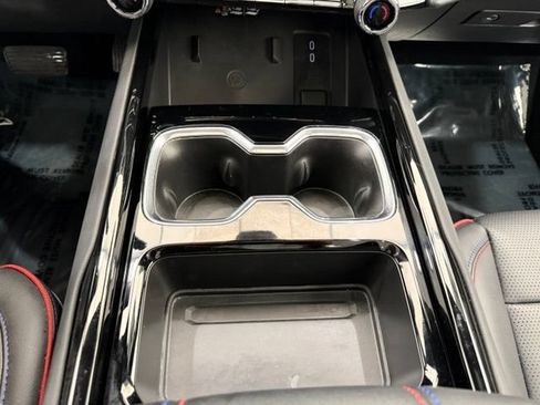 Used 2025 Chevrolet Silverado EV RST AWD/4WD image 40