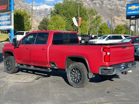 Used 2020 Chevrolet Silverado 3500 LTZ w/ LTZ Premium Package AWD/4WD image 10
