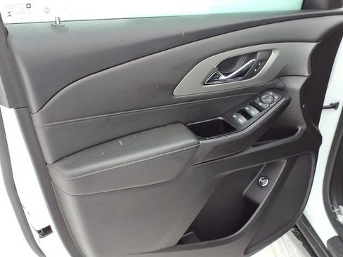 Used 2023 Chevrolet Traverse LT w/ LPO, Floor Liner Package image 6