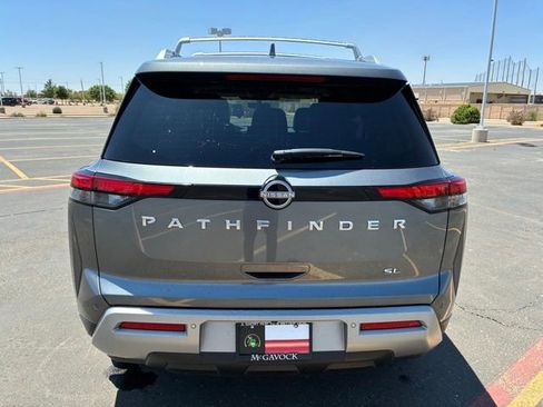 Certified 2024 Nissan Pathfinder SL w/ SL Premium Package FWD image 5