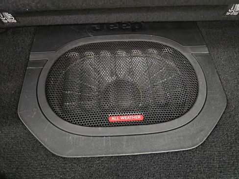 Used 2022 Jeep Wrangler Rubicon w/ Steel Bumper Group image 30