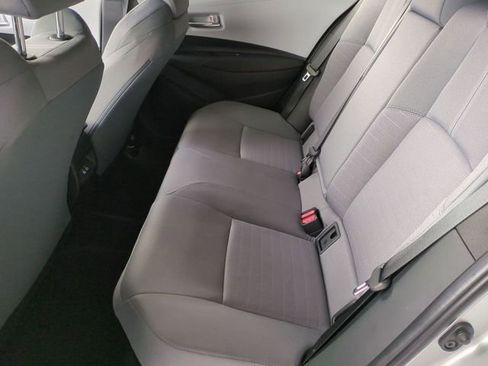 Certified 2025 Toyota Corolla SE image 25