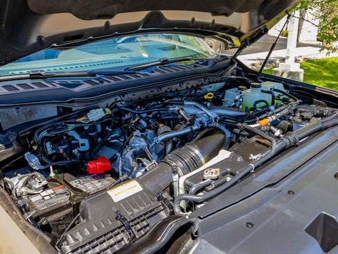 Used 2026 Ford F450 Platinum w/ Platinum Plus Package image 42