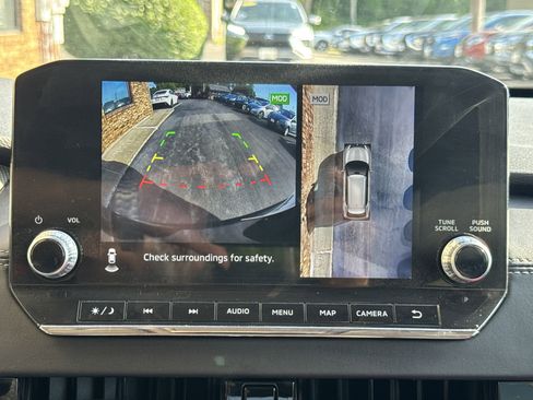 Used 2022 Mitsubishi Outlander SE image 23