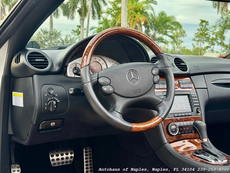 Used 2007 Mercedes-Benz CLK 350 Cabriolet image 33