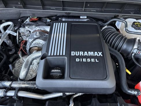 Used 2025 GMC Sierra 1500 AT4 w/ AT4 Premium Package image 21