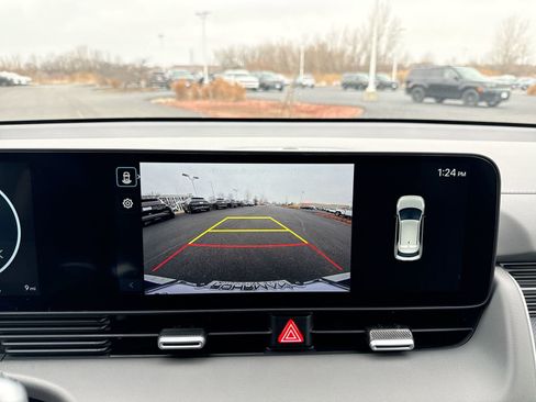 New 2026 Hyundai Ioniq 5 SEL image 18