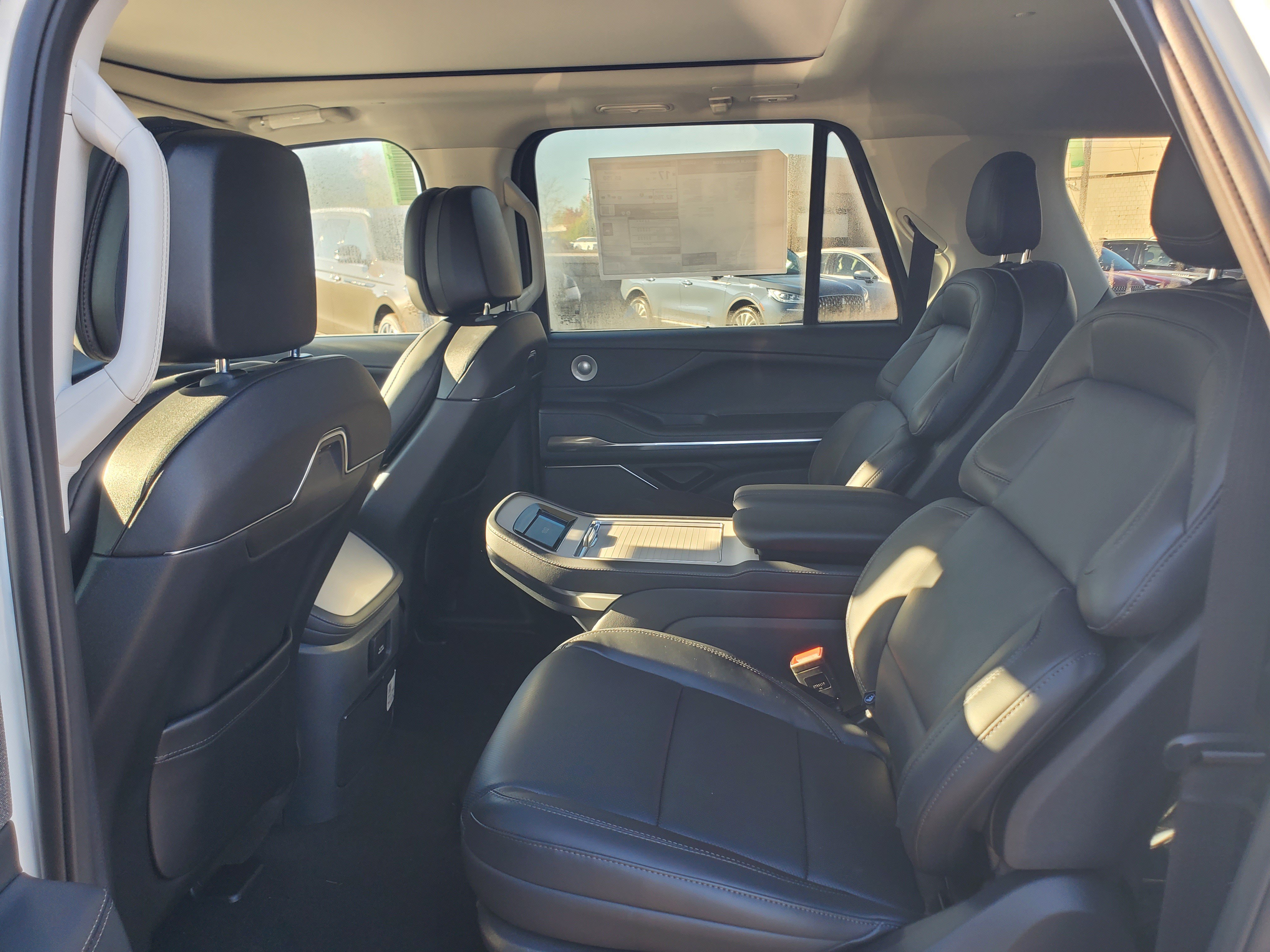 New 2027 Lincoln Navigator L Reserve AWD/4WD image 54