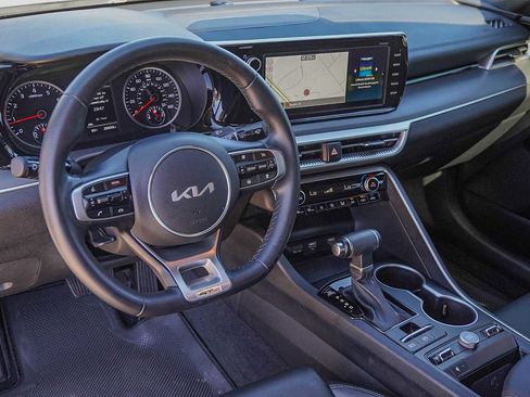 Used 2024 Kia K5 GT-Line w/ GT-Line Premium Package image 9