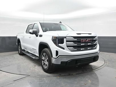 New 2026 GMC Sierra 1500 SLE