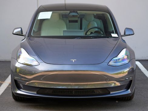 Used 2023 Tesla Model 3 Standard Range RWD image 48