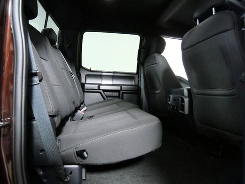 Used 2019 Ford F150 XLT w/ Equipment Group 302A Luxury AWD/4WD image 15