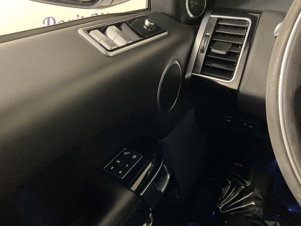 Used 2019 Land Rover Range Rover Sport HST AWD/4WD image 19