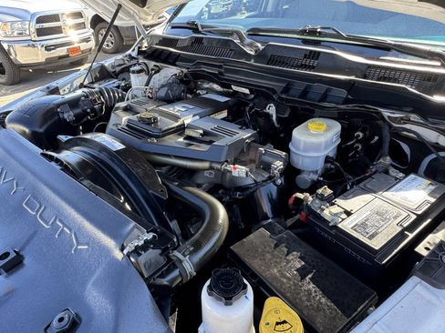 Used 2018 RAM 2500 Tradesman w/ Chrome Appearance Group AWD/4WD image 22