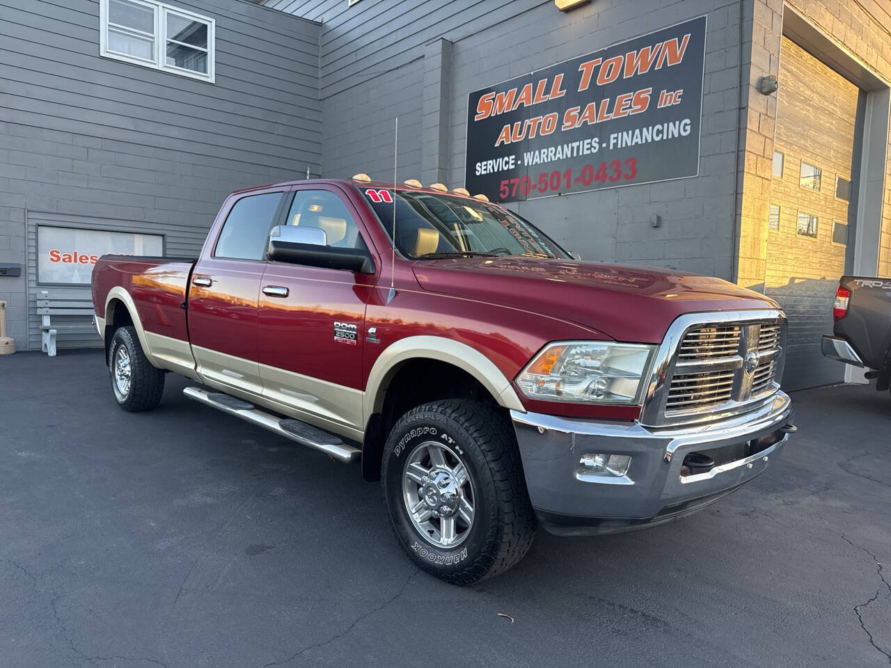 Used 2011 RAM 2500 Laramie w/ HD Snow Plow Prep Group AWD/4WD image 1