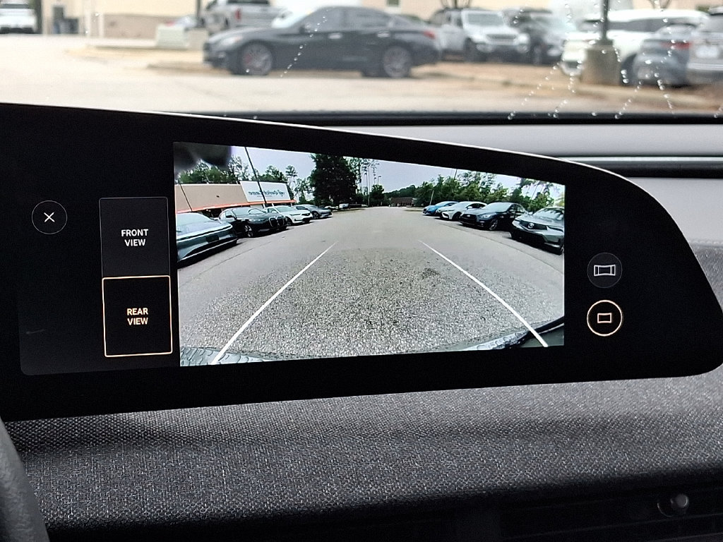 Used 2025 Lucid Air Touring AWD/4WD image 17