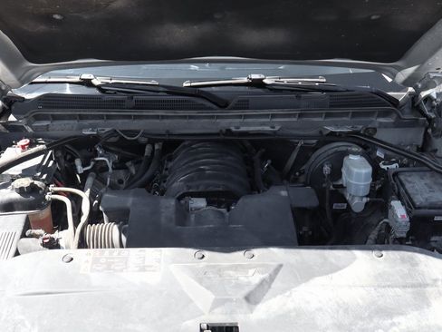 Used 2018 Chevrolet Silverado 1500 LT w/ Texas Edition image 11