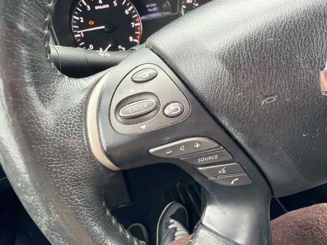 Used 2017 Nissan Pathfinder SL AWD/4WD image 33