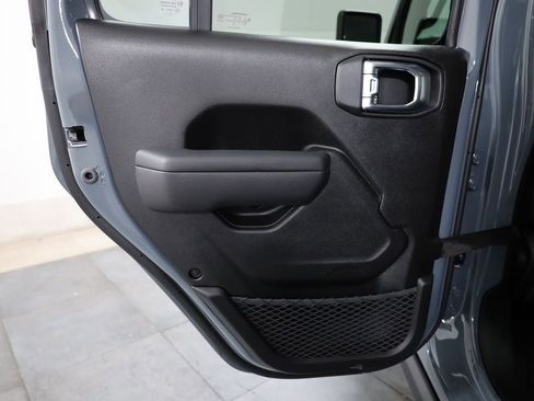 New 2026 Jeep Gladiator Willys image 12