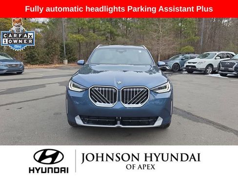 Used 2025 BMW X3 xDrive30i w/ Premium Package image 11