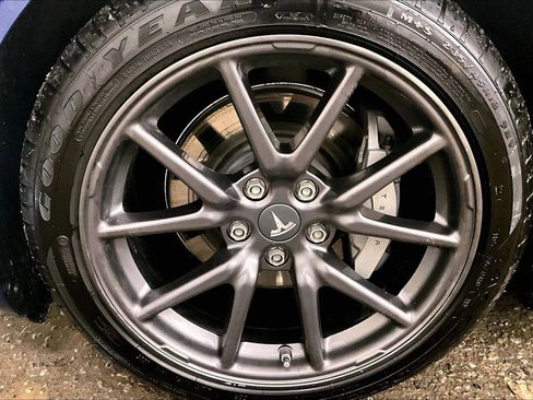 Used 2018 Tesla Model 3 Performance image 8