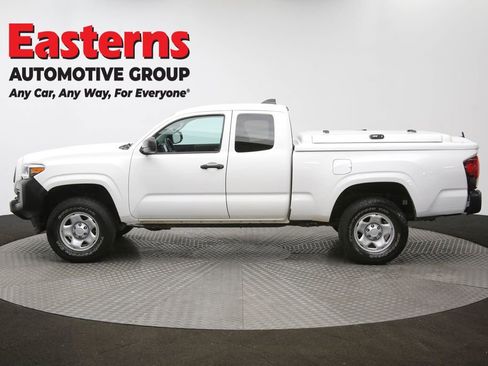 Used 2021 Toyota Tacoma SR RWD image 59