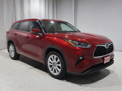 Certified 2022 Toyota Highlander Limited