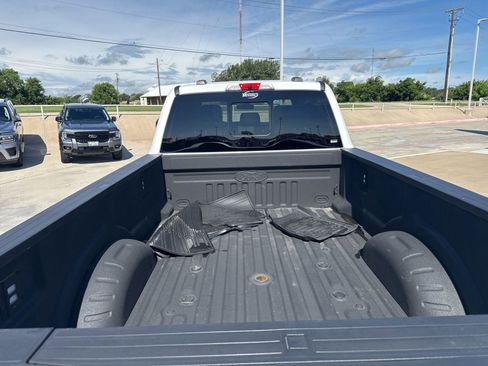 Used 2025 Ford F450 Platinum w/ FX4 Off-Road Package AWD/4WD image 7