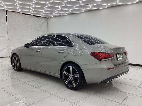 Used 2019 Mercedes-Benz A 220 4MATIC image 12