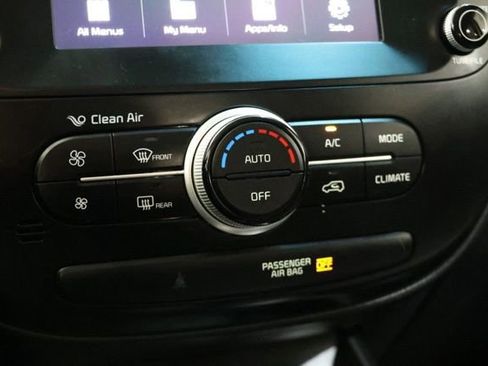 Used 2018 Kia Soul w/ Convenience Package FWD image 28