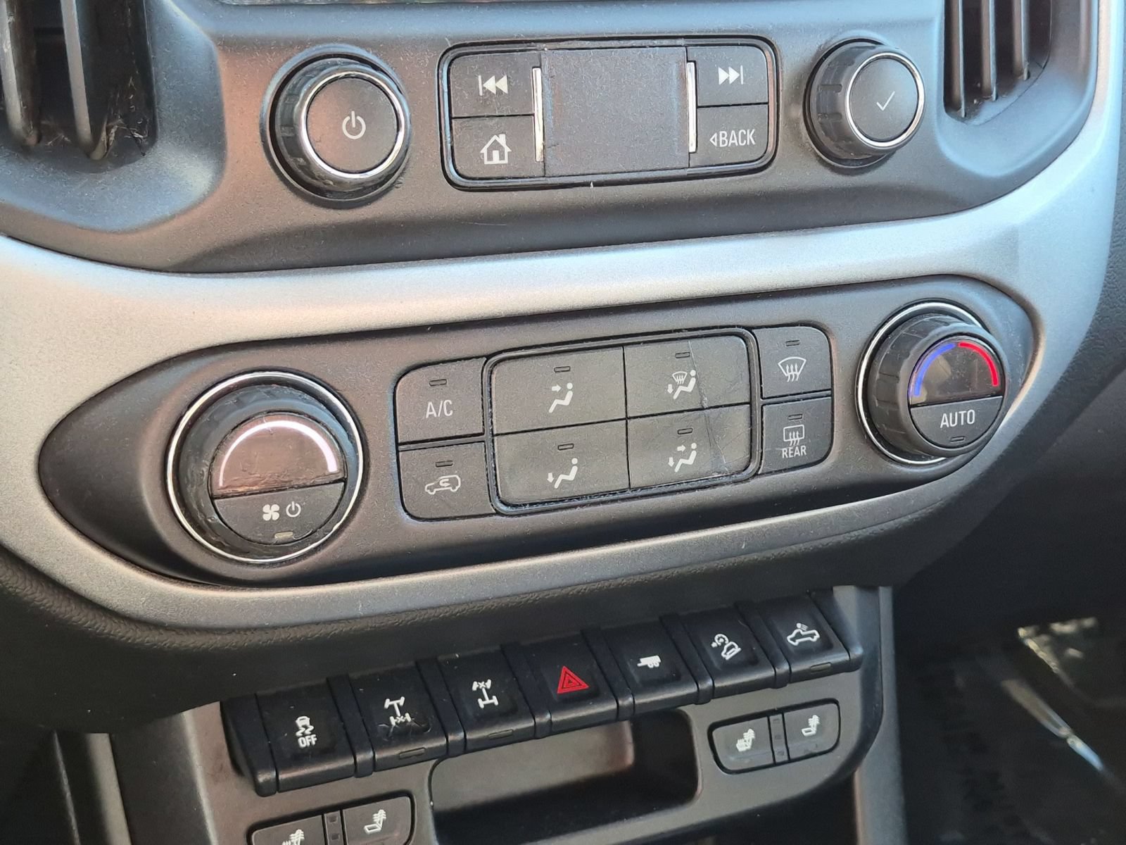 Used 2021 Chevrolet Colorado ZR2 AWD/4WD image 25