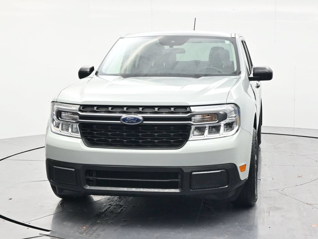 Used 2024 Ford Maverick XLT FWD image 2