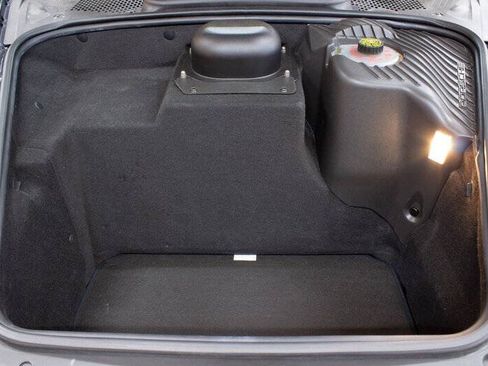 Used 2004 Porsche 911 Cabriolet image 38