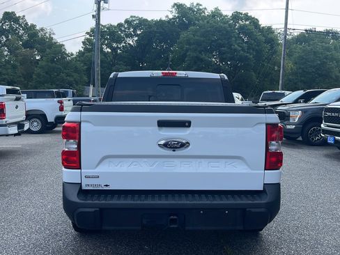Used 2022 Ford Maverick XLT FWD image 4