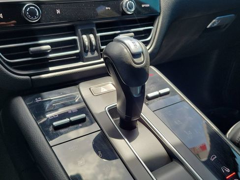 Used 2023 Porsche Macan Turbo AWD/4WD image 24